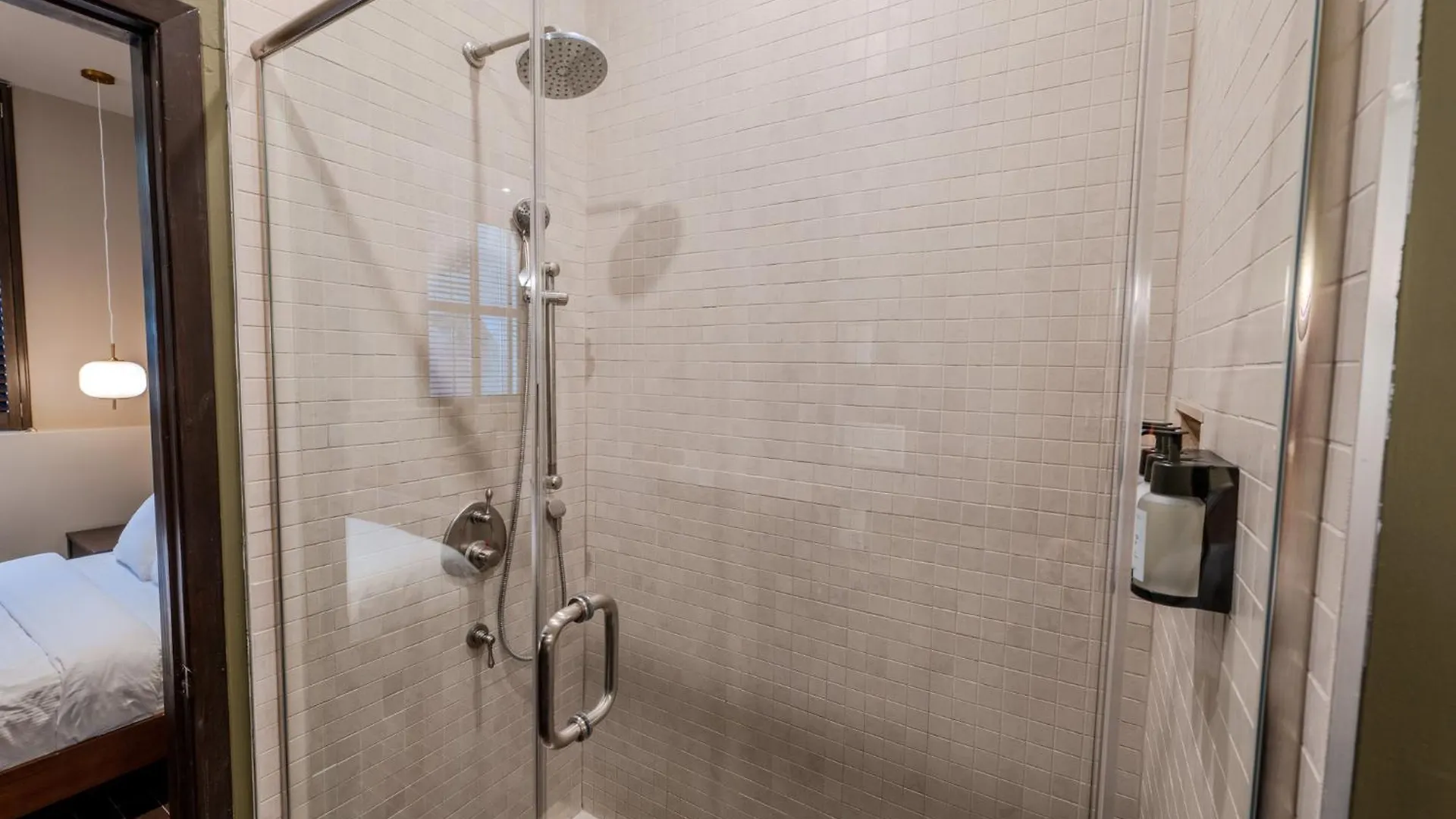 Self Check-In Boutique Hotel - Quartier Latin - Room 202 Montreal 0*,  Canada