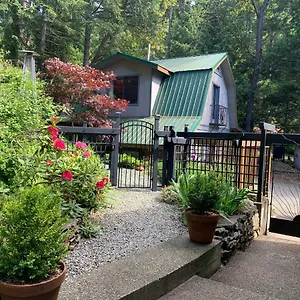 https://salt-spring-carriage-house-bb.vancouver-hotels-bc.net